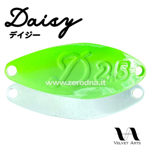 Velvet Arts Daisy